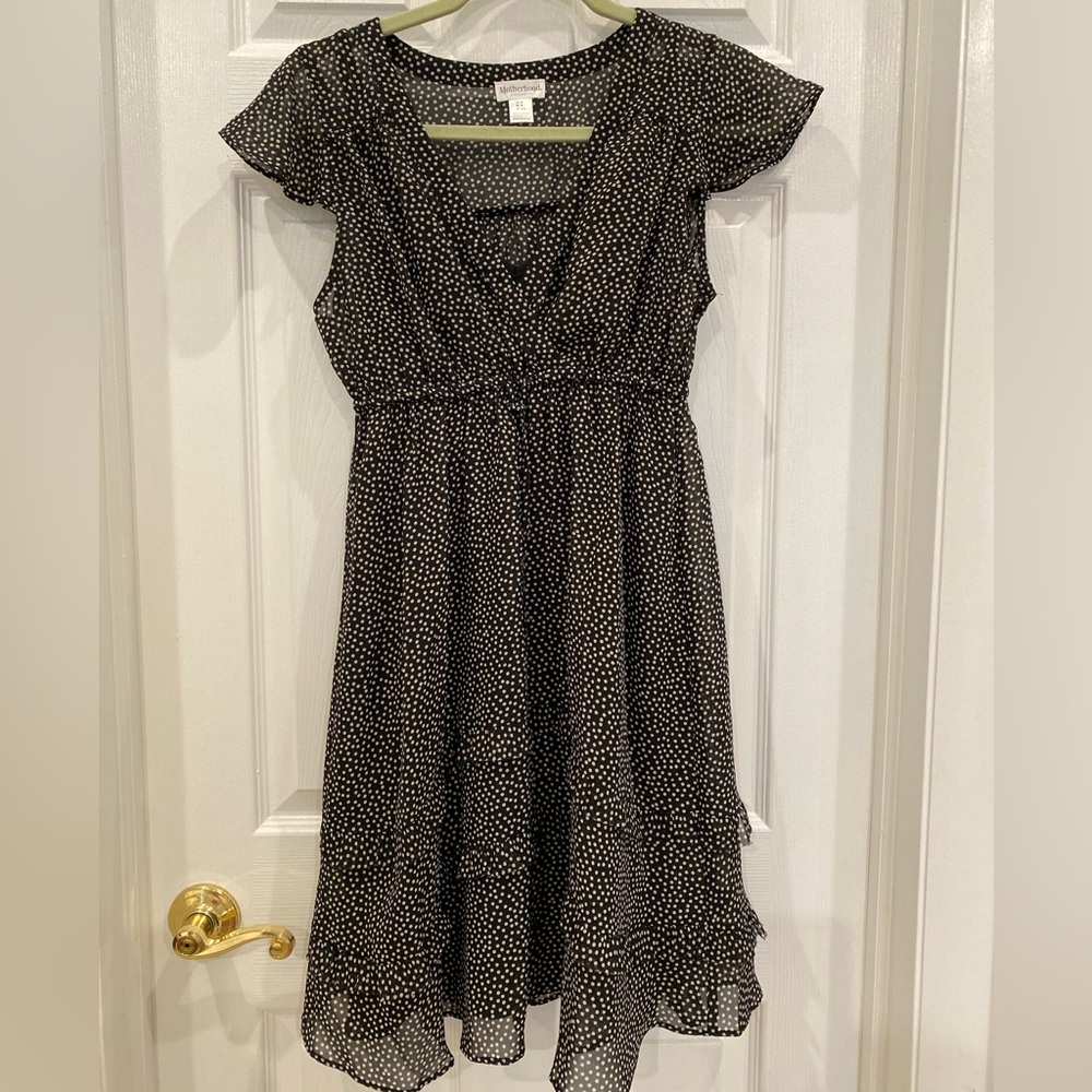 LIKE NEW Motherhood Maternity size small black and white polka dot chiffon dress